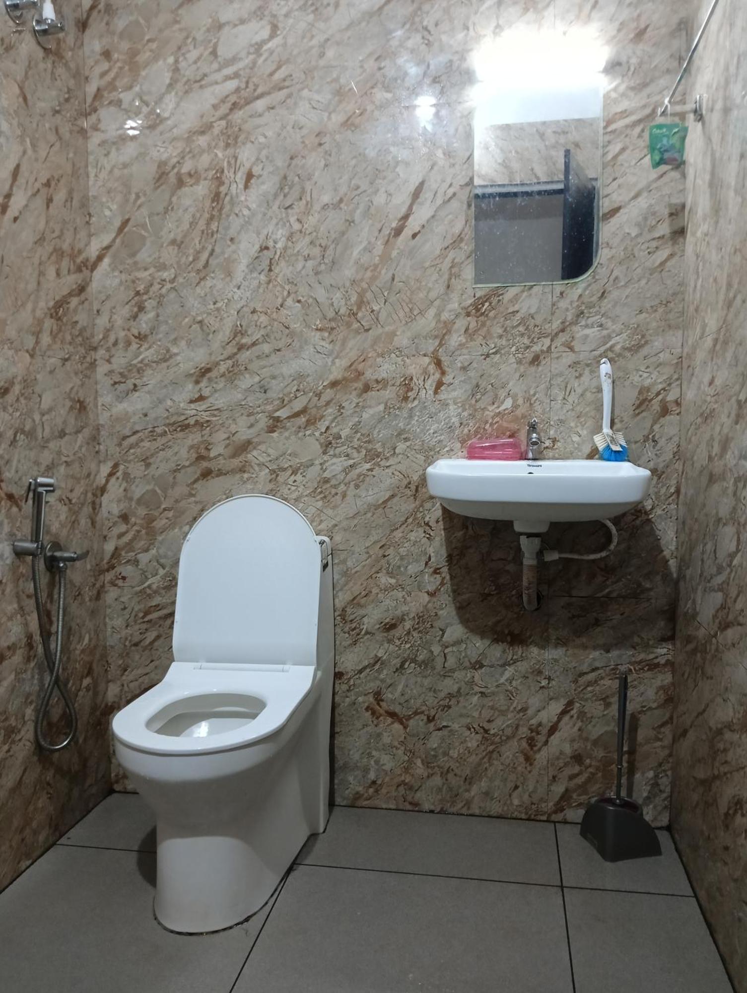 Whitefort Rohini अपार्टमेंट Alappuzha